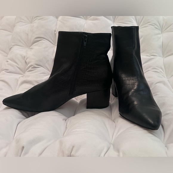 Women’s Express croc ankle boots in Black, size 9 - Picture 8 of 8
